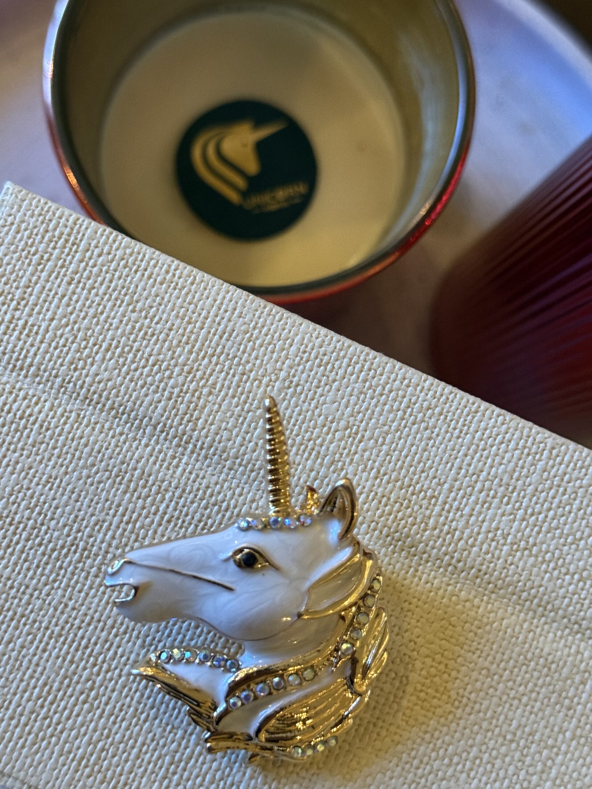 Brooch unicorn